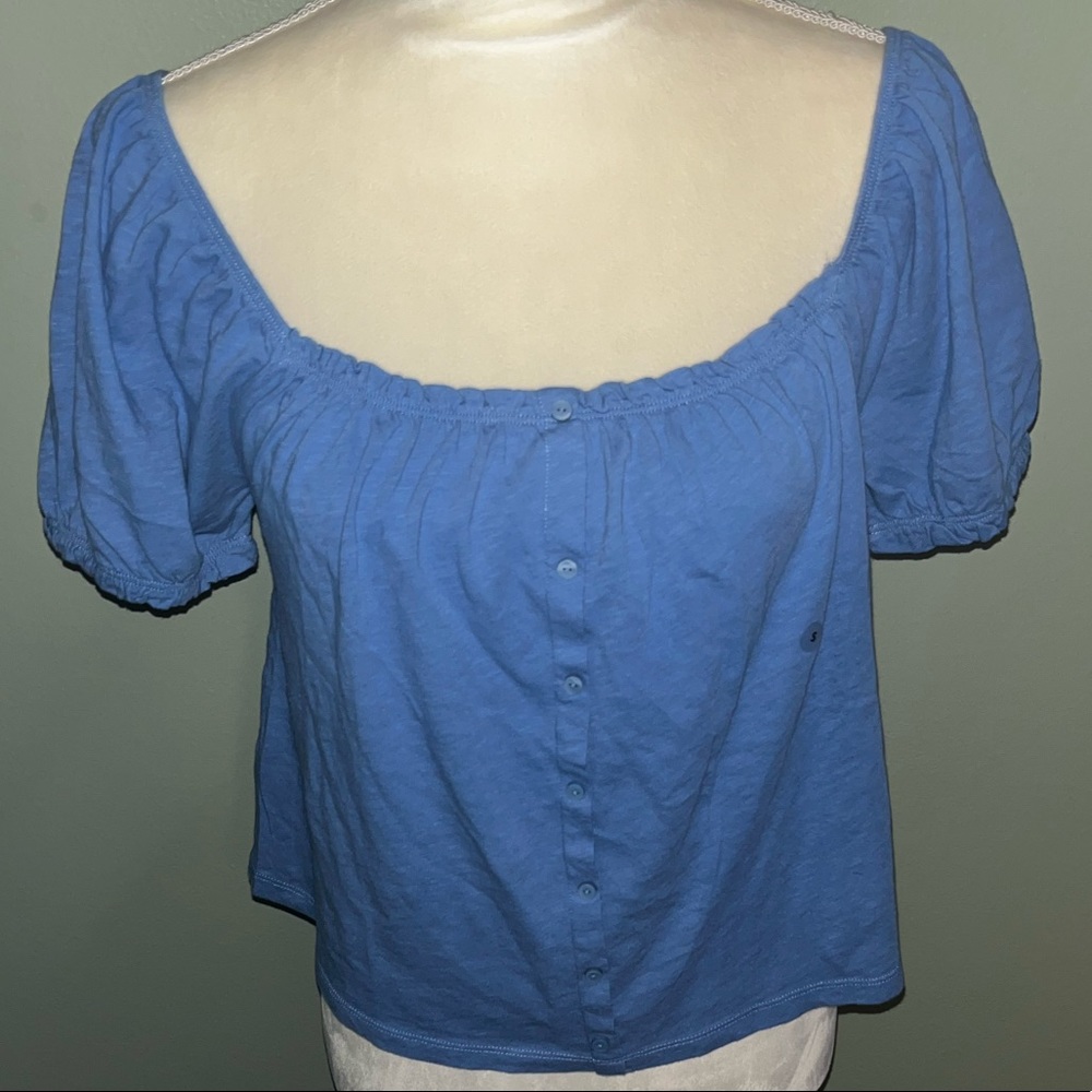 American eagle small shirt blue bottom short sleeve